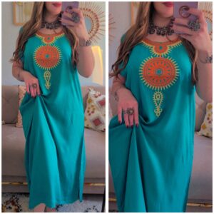 Robe magnifique TU 38 à 44